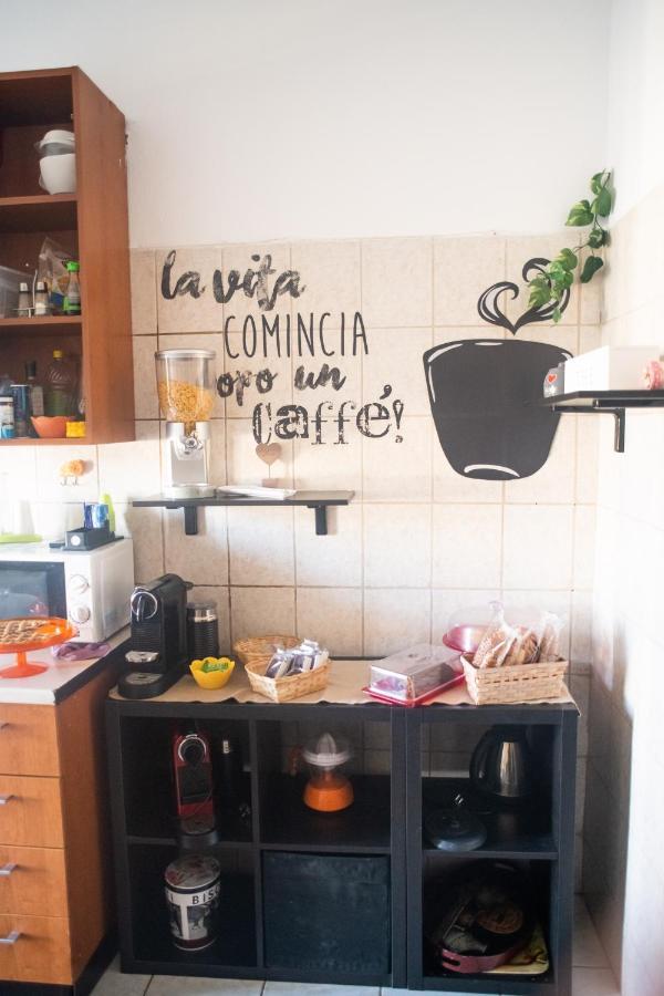 B&B Italo House Opera Extérieur photo
