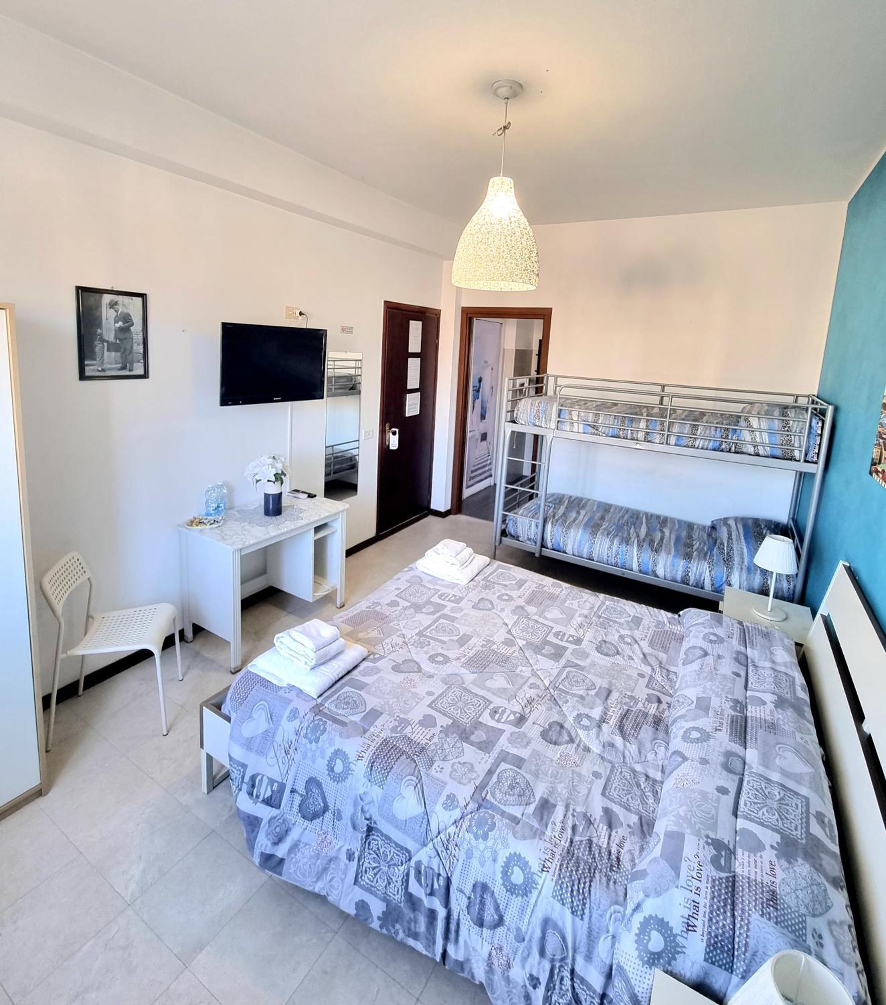 B&B Italo House Opera Chambre photo